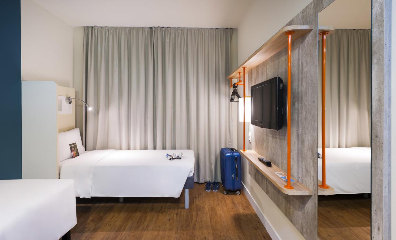 IBIS Budget Navegantes Itajaí Eksteriør billede